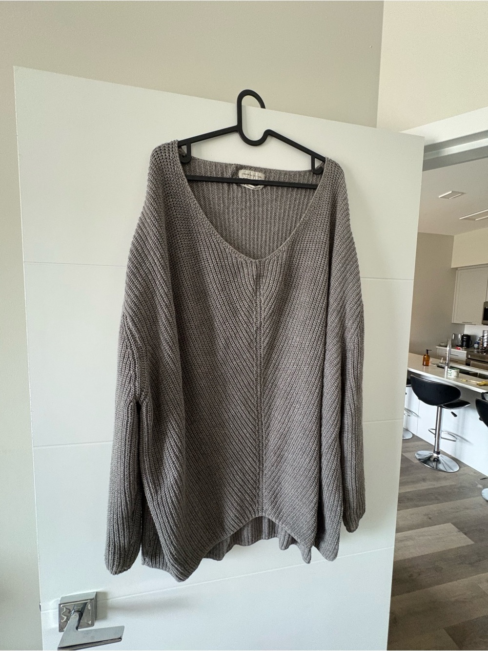Urban Outfitters Grey V-Neck Ribbed Sweater